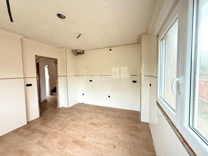 Foto 17e78b73-8036-406e-9358-832116a80750. Casa amb aparcament a Bergondo