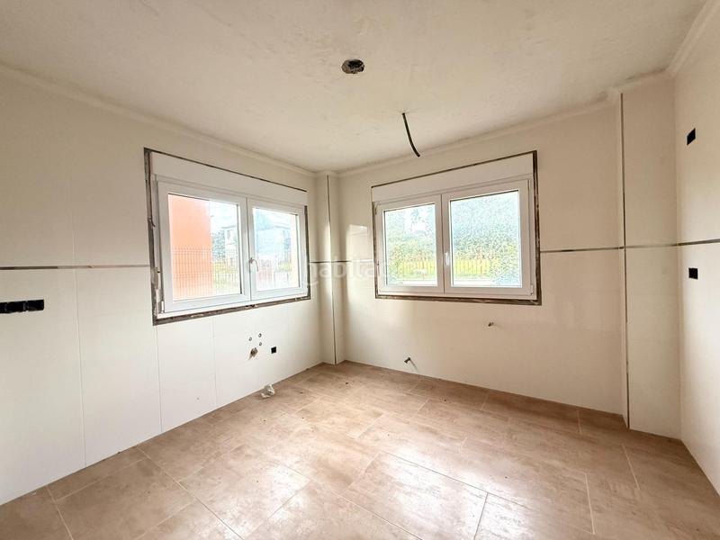 Foto 1ac346ea-1eb7-40bf-b928-66adc9b481ab. Casa amb aparcament a Bergondo