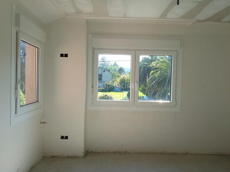 Foto b42a5901-c973-42c5-b685-4154da969cb0. Casa amb aparcament a Bergondo