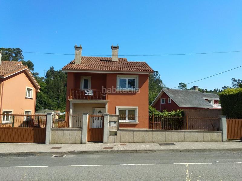 Foto d49058e7-9913-4b42-8d62-1156ceb205b7. Casa amb aparcament a Bergondo