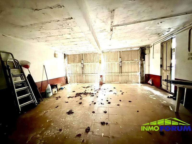 Foto 09e01aeb-45c5-4451-97ad-0d92ee45875a. Chalet avec chauffage parking piscine dans Cambre