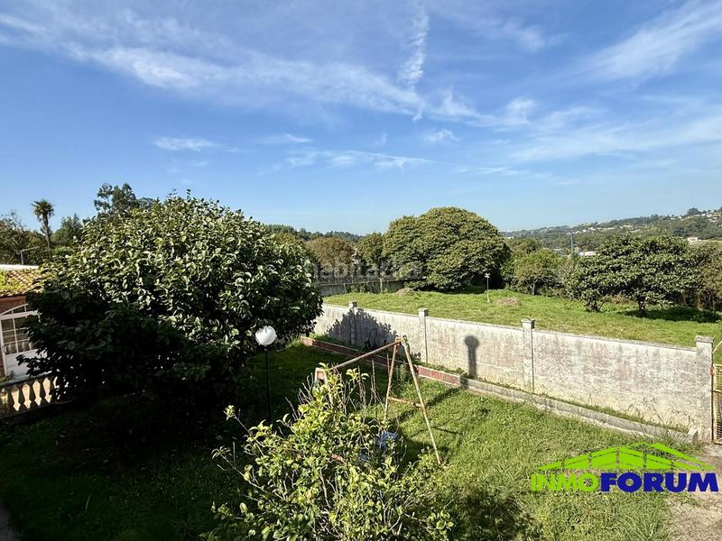 Foto c6cd4b14-3ec7-4f25-b52c-e4e16e01d758. Chalet avec chauffage parking piscine dans Cambre