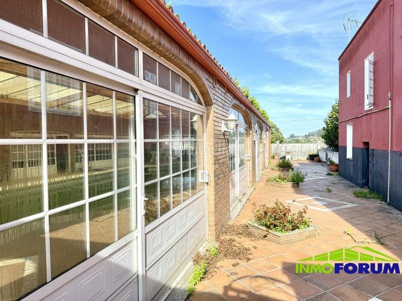 Foto e9cd16fe-c7dc-41c9-bab2-4366deff4690. Chalet avec chauffage parking piscine dans Cambre