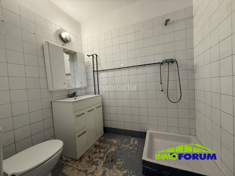 Foto 1fe2acbb-c808-4289-8df7-46ecb317606e. Local comercial a Cambre