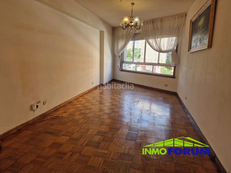 Foto a204f603-6479-476f-b1b3-8133961b335e. Pis a avenida avenida pasaje 37 a Los Castros - Castrillón Coruña (A)