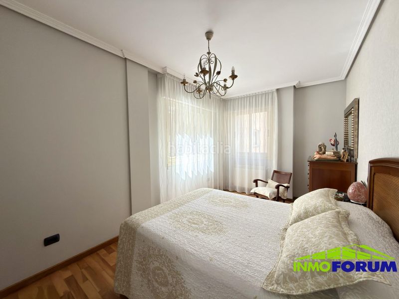 Foto 2a0084a5-af9b-4b2b-929f-48af27a5fa09. Flat with heating parking in Cuatro Caminos - Plaza de la Cubela Coruña (A)