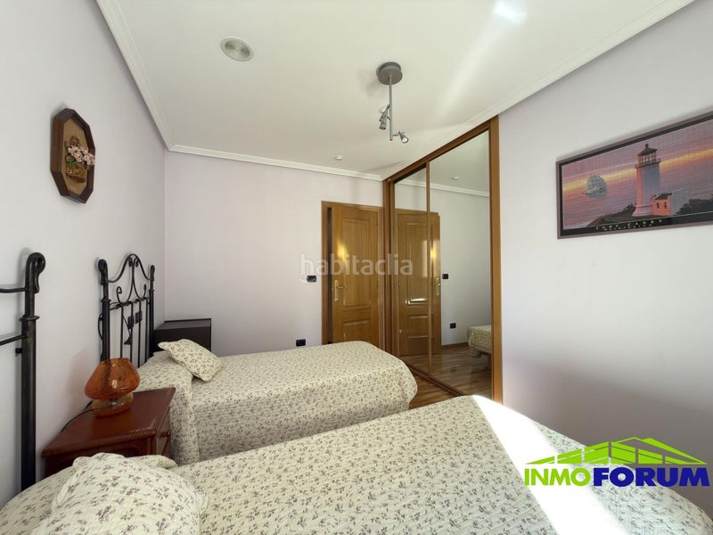 Foto dede3a16-bd8c-4106-a348-9d6a31139568. Flat with heating parking in Cuatro Caminos - Plaza de la Cubela Coruña (A)