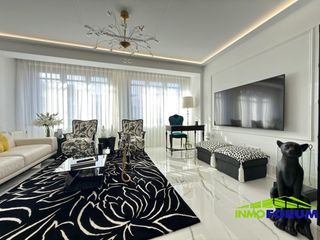 Etagenwohnung  Calle novoa santos. Impresionante reforma de diseño a estrenar en pleno cuatro camin