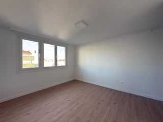 Apartament a Avenida Arteixo