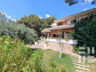 Maison à El Carme-Sant Agustí-Bonavista. Espectacular villa en leliana