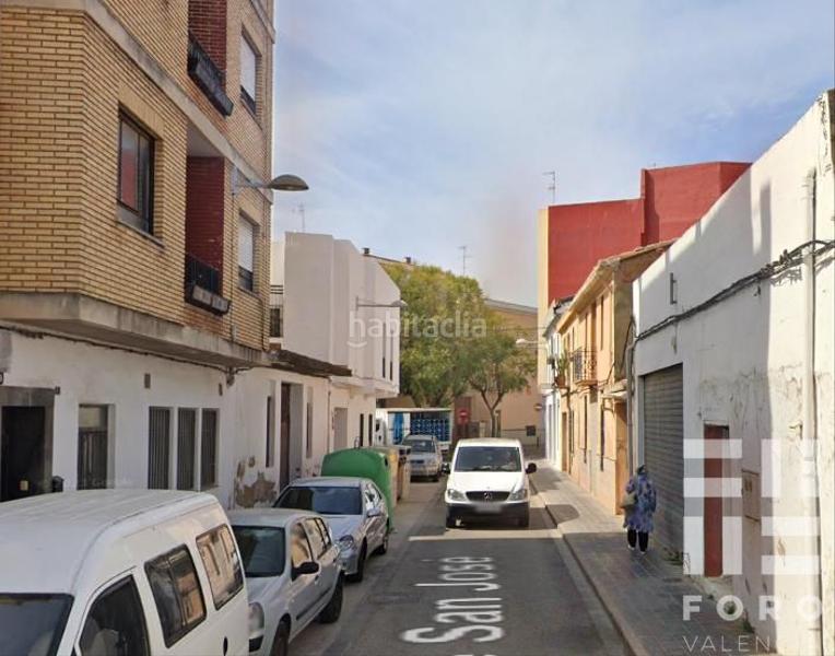 Foto 1ab41ada-5993-49da-9cf4-ad8fd4ec87ee. Local comercial a carrer sant josep 12 a Alaquàs