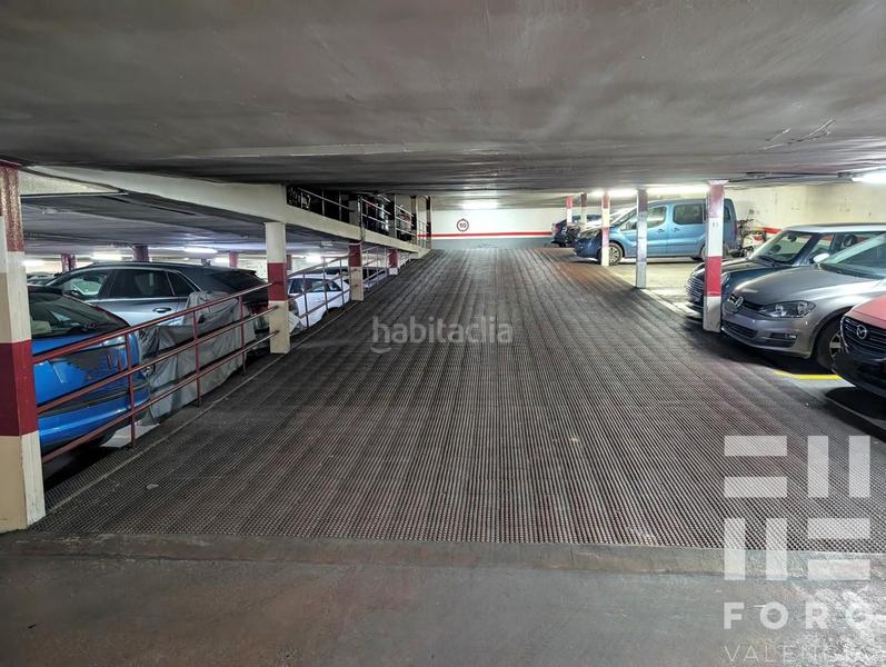 Foto 68af064a-0518-4257-b0ba-28cf6f898e1c. Car parking in carrer de sueca 9 in Russafa Valencia