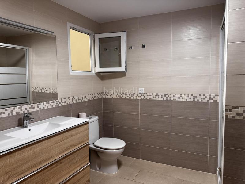 Foto 74109b35-9d3a-4486-b672-c4aef00a78f4. Casa amb piscina a Vilanova d´Alcolea