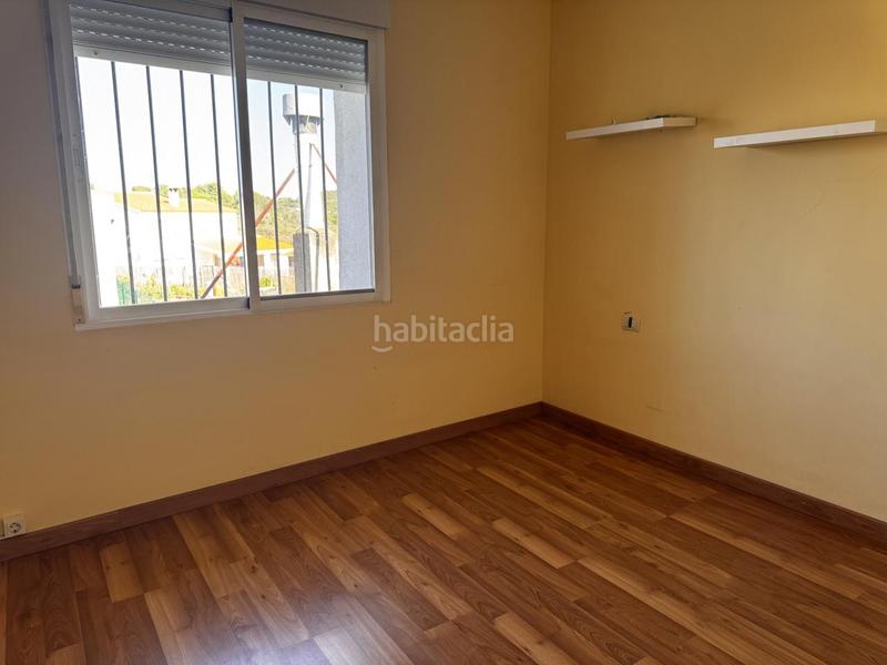 Foto 93e912df-22ee-4f92-983a-99a9abe41903. Casa amb piscina a Vilanova d´Alcolea