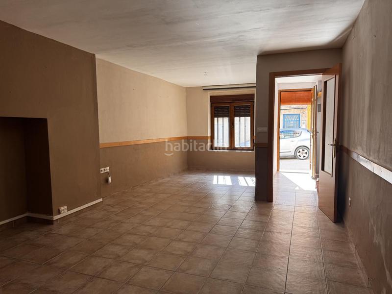 Foto 9adf7ec0-247d-4659-b559-4f2773fd2c01. Casa amb piscina a Vilanova d´Alcolea