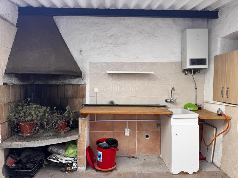 Foto e01d995a-8e39-48a0-bcd2-8aafd450ba5b. Casa amb piscina a Vilanova d´Alcolea