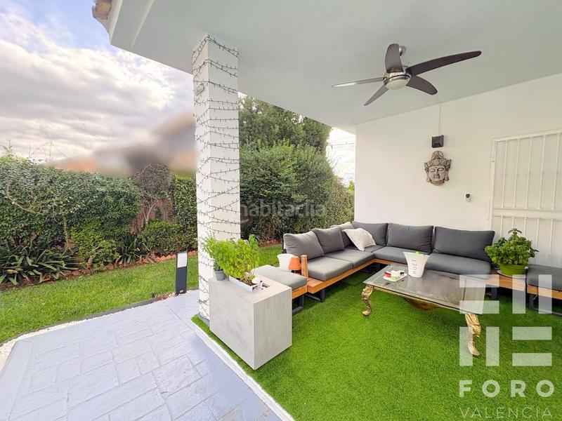 Foto 0b180f27-fe8a-4037-9586-cf1762023987. Casa amb aparcament piscina a Montepilar Eliana (l´)