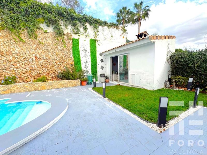 Foto 215c4a9c-ef55-4ec3-a0c7-3e9232d1bdbf. Casa amb aparcament piscina a Montepilar Eliana (l´)