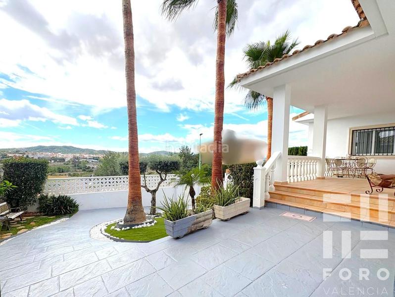 Foto 2ceb8ea7-35d1-4033-9803-b4b5cafbb9b0. Casa amb aparcament piscina a Montepilar Eliana (l´)