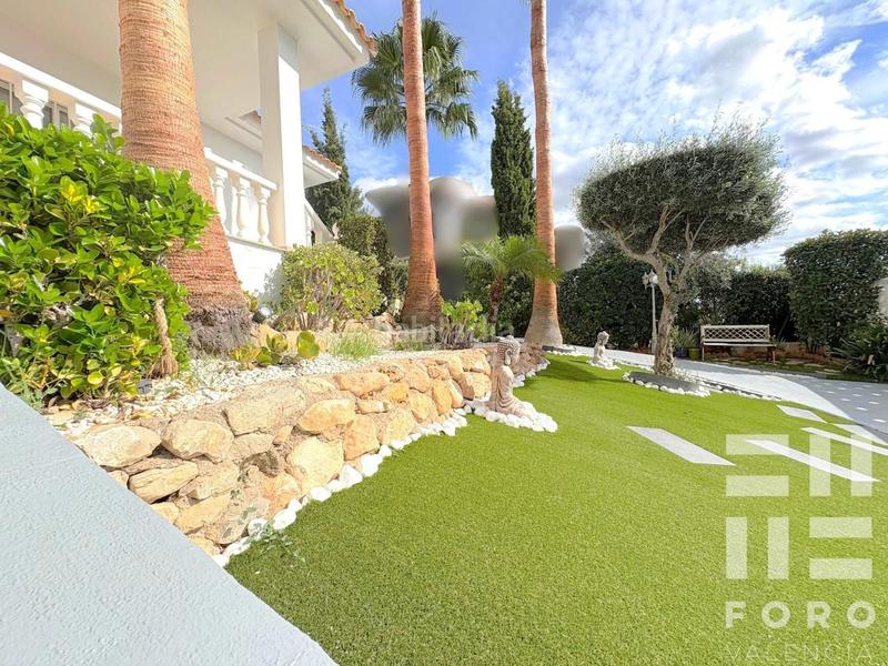 Foto 49a79b40-d792-4c7f-a832-4793d18f2733. Casa amb aparcament piscina a Montepilar Eliana (l´)