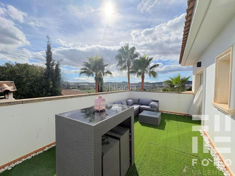 Foto 6562a313-35fc-4d39-8f59-08c5b55b40ee. Casa amb aparcament piscina a Montepilar Eliana (l´)