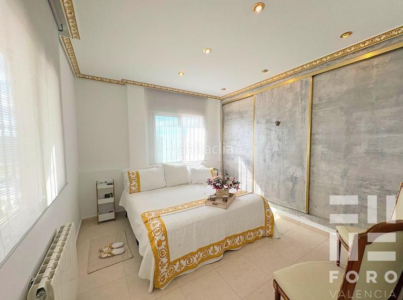 Foto c569c222-6702-436e-adfd-9f59f0d53b60. Casa amb aparcament piscina a Montepilar Eliana (l´)