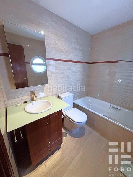 Foto 2dcc9fa9-e3cd-49d1-9de3-98cc55760ca1. Location appartement avec parking dans Barrio de Patraix Valencia