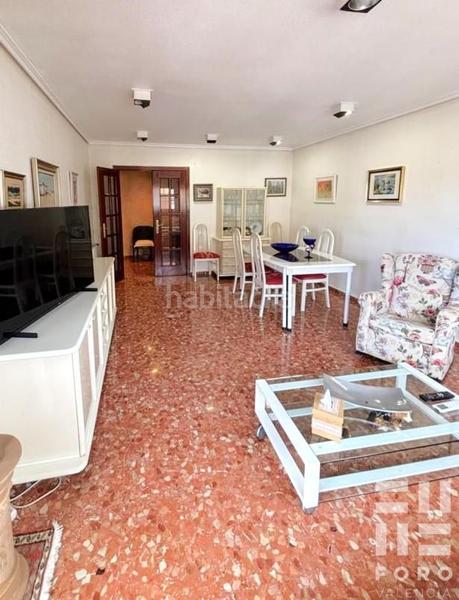 Foto 33b352b3-755f-41f9-8227-9df11afb0121. Location appartement avec parking dans Barrio de Patraix Valencia