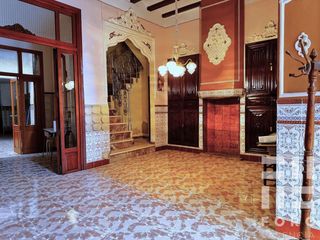 Casa  Velazquez. Casa historica en el centro de carlet