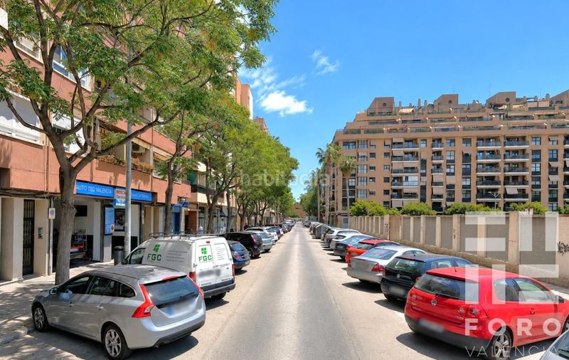 Foto 95c60974-36c7-45cc-a4b6-9635ed2702a7. Local comercial a L´Illa Perduda Valencia