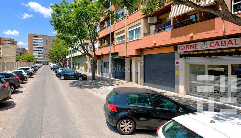 Foto d9791e86-797c-4965-9c29-9e58fec6610e. Local comercial a L´Illa Perduda Valencia