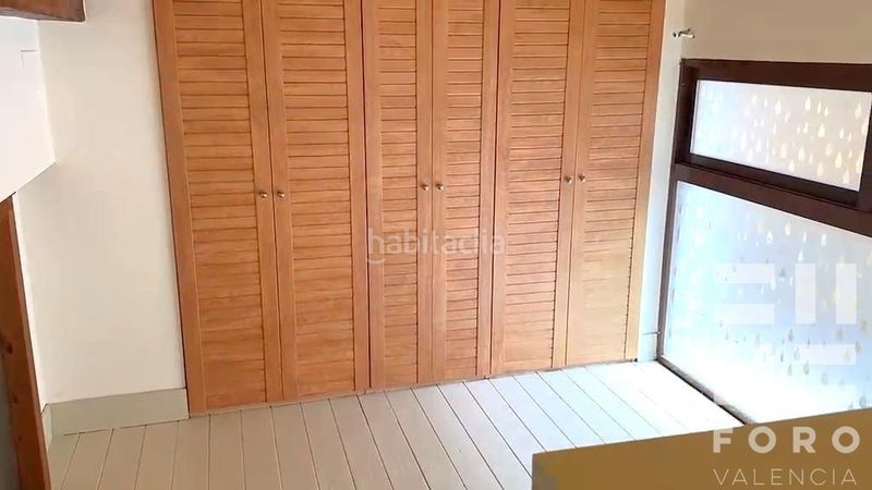 Foto 3c33f6a0-ba17-4feb-b056-0ea25e60bd6b. Planta baixa a Mont Olivet Valencia