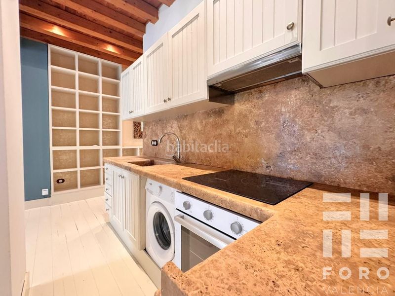 Foto e089d5bc-c714-4a87-a206-d2ecedd58dfa. Planta baixa a Mont Olivet Valencia
