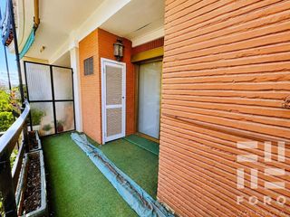 Flat  Calle de les tres forques. Amplio piso en tres forques