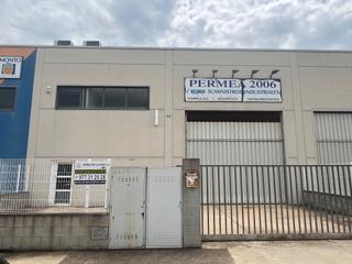 Industrial building  Antonio rubio i lluch. Impecable nave con oficinas en pol. ind agro reus
