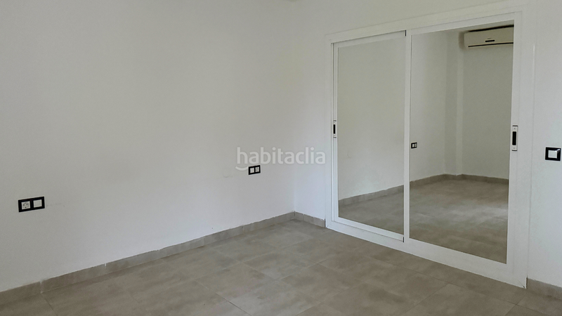 Foto a6b55cc4-dfbd-4b9a-ac71-8060823557e5. Zweistöckige wohnung mit parking in pla de maset - cap de Salou Salou