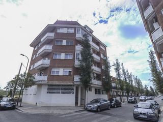 Appartamento in Ponent. Piso de 4 habitaciones en venta en c hospitalet de linfant, reus