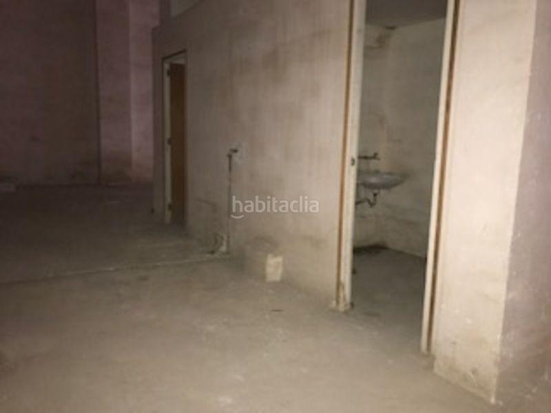 Foto eb5daeb4-d4ad-42fc-9df8-16f2939b9ac2. Locale commerciale in Llevant Reus