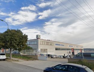 Rent Industrial building in Carbo 7. Nave con más de 3000 m2 de patio poligono industrial riu clar