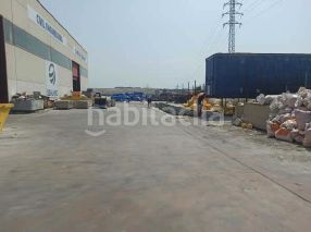 Foto ee42e36f-b4c1-42de-b400-80f854610046. Rent industrial building in carbo 7 in Torreforta Tarragona