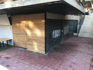 Geschäftsraum in Mar i Camp - Platja dels Capellans. Local único en zona turística salou