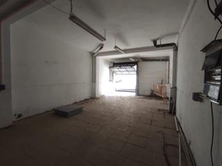 Rent Business premise in Centre. Local en lloguer