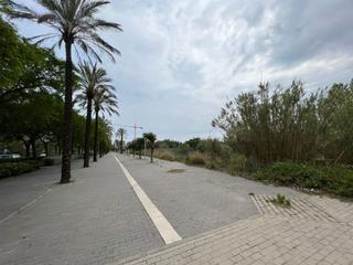 Terreny residencial a Pau casals 31. Increíble oportunidad de inversión en salou, costa daurada