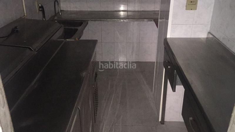 Foto 16c8c6e7-8ab5-4f94-a92d-4bbd3c8b5975. Local comercial a Vila-seca poble Vila-seca