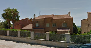 Haus in Llevant. Casa individual en via augusta de tarragona primera línea del ma