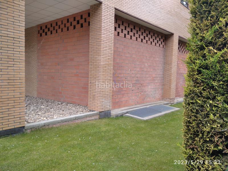 Foto 77cec46e-c67b-4155-b7c5-facf15253a68. Local comercial local junto hospital rio hortega, ideal inversión apartamento en Valladolid