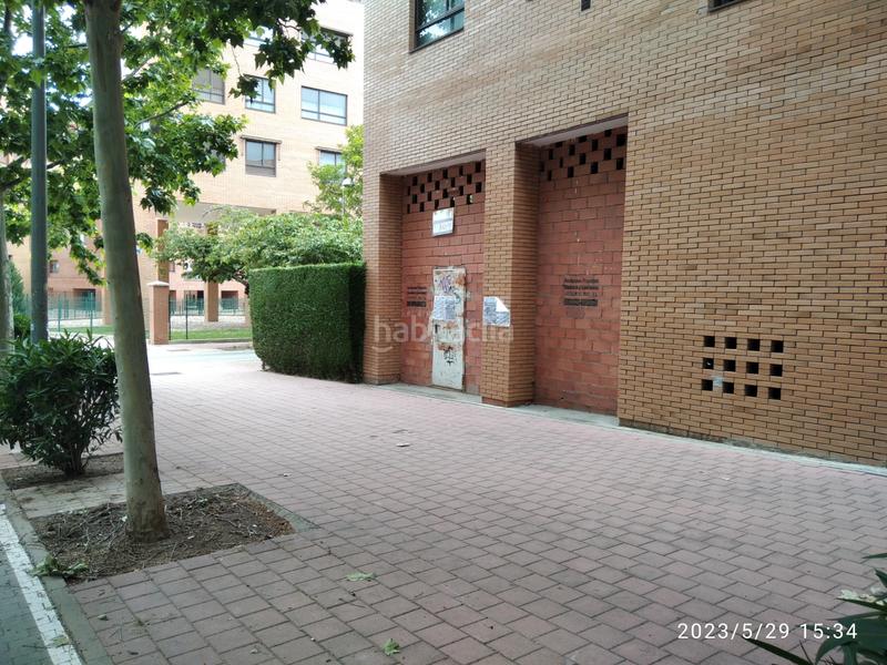 Foto 86d0d9fa-9779-47d5-9bf8-9a1c935cfcc2. Local comercial local junto hospital rio hortega, ideal inversión apartamento en Valladolid