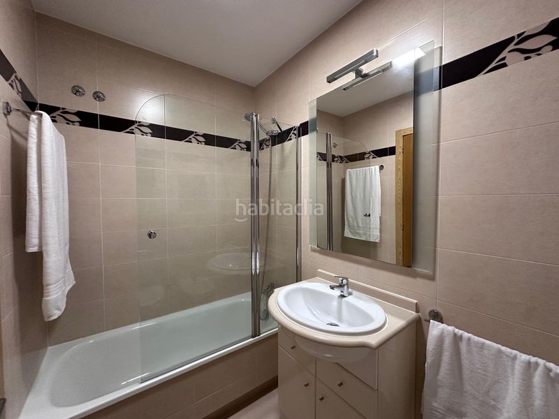 Foto b33e8524-fe7d-4e56-900e-4a1aa8e40d93. Appartamento con riscaldamento in O Milladoiro Ames