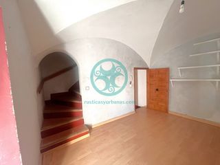 Haus in Plaza de santiago 7. Casa dúplex con vistas a la iglesia de santiago – plaza de santi