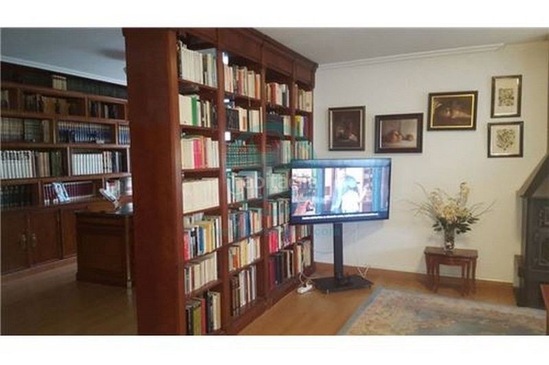 Foto 7492cb82-9756-42ad-a829-324a103d3091. Chalet en Sierra de Fuentes